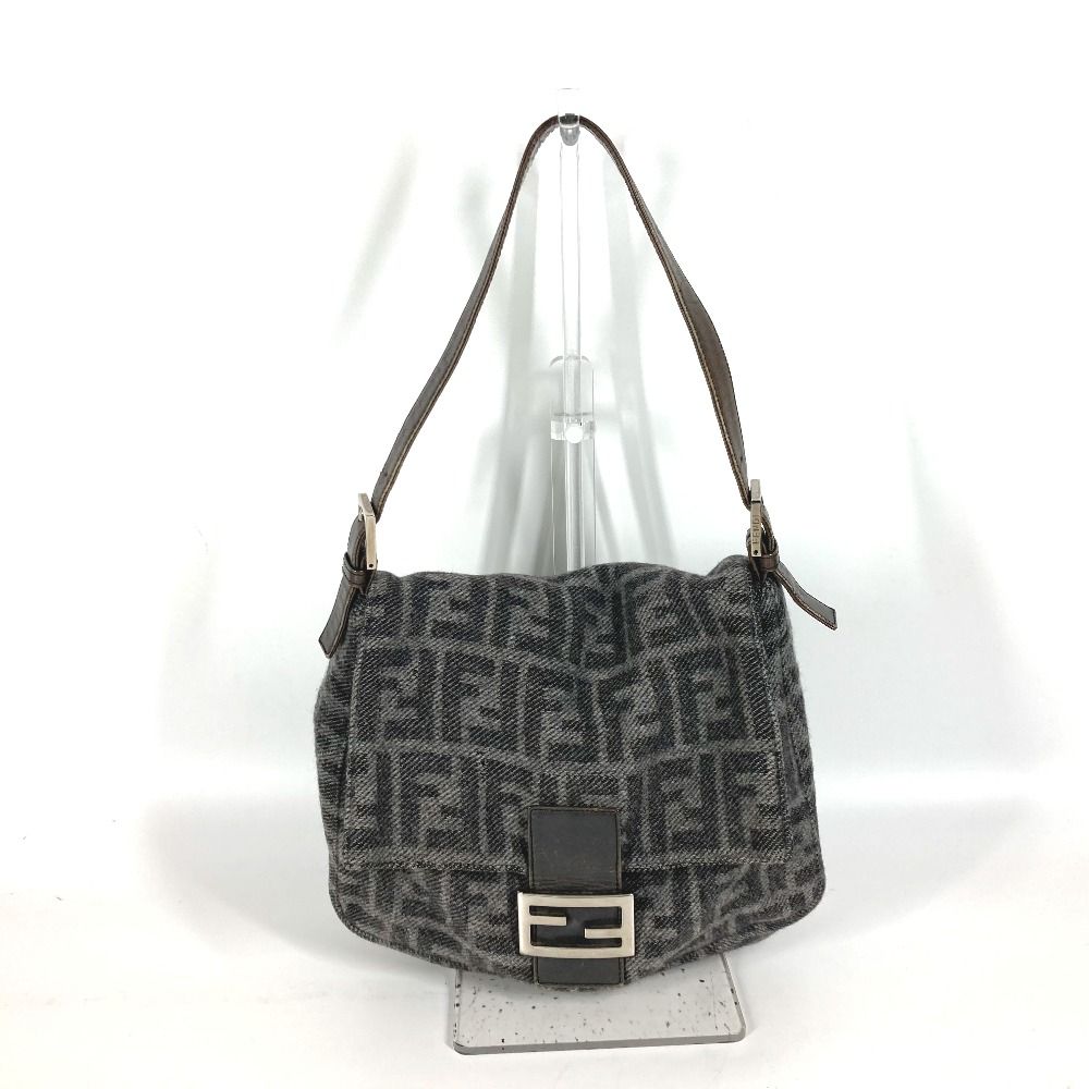 FENDI フェンディ ショルダーバッグ ズッカ マンマバケット ニット 