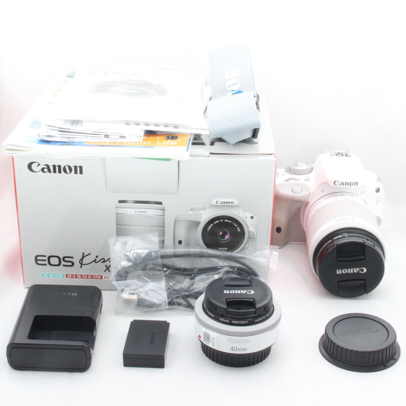 すずりん Canon EOS Kiss X7ホワイト レンズセット キヤノン、ホワイト色で統一した「EOS Kiss X7」ダブルレンズ