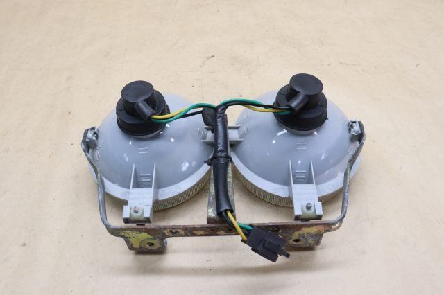 ヘッドライト Y303-11