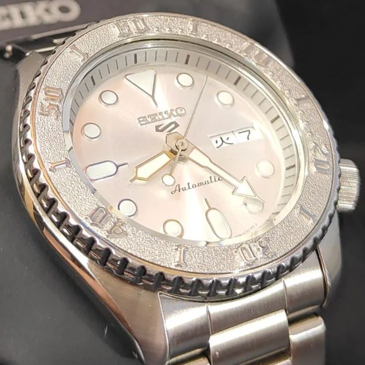 SEIKO 自動巻き 腕時計 シルバー セイコー5 SEIKO5 裏スケ SEIKO