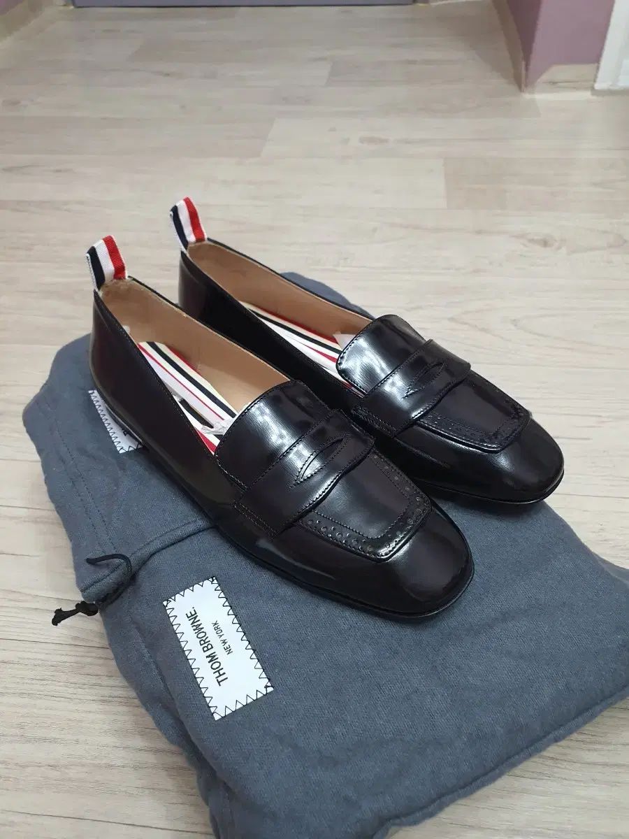 トムブラウンレディース夏用革靴 トムブラウンレディース夏用革靴 楽天市場】thom browne（靴）の通販