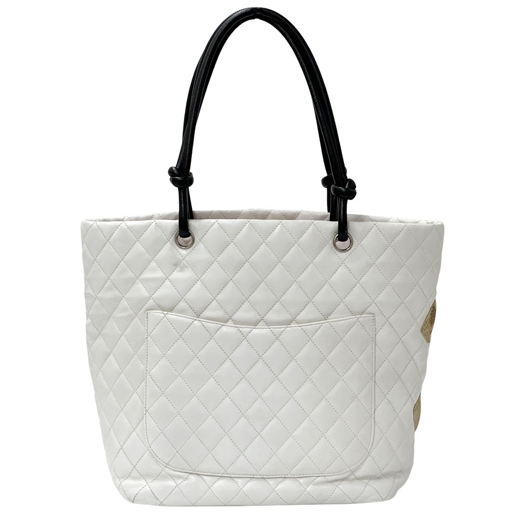 【S】CHANEL シャネル　ホワイト キルティング ハンドバッグ CHANEL シャネル ショルダーバッグ CHANEL19 サイズ:ミディアム