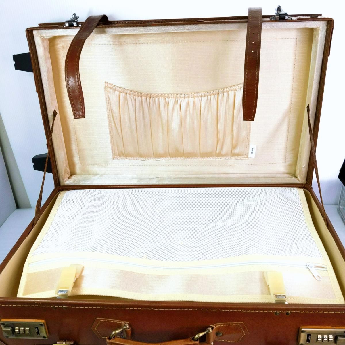 【中古】EURASIA ユーラシアトランク⭐トランクキャリー Siffler スーツケース 「EURASIA/ユーラシア」 トランクキャリー