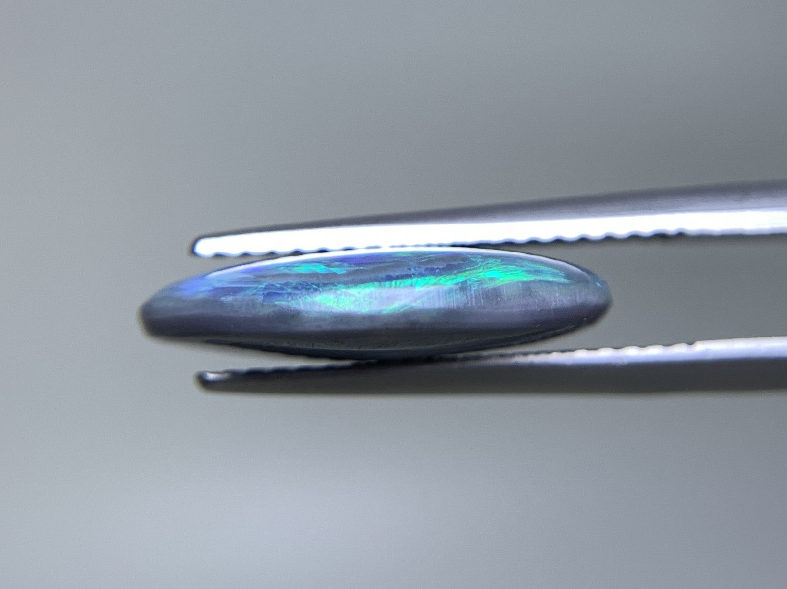 4.268ct 中央宝石ソーティング付き