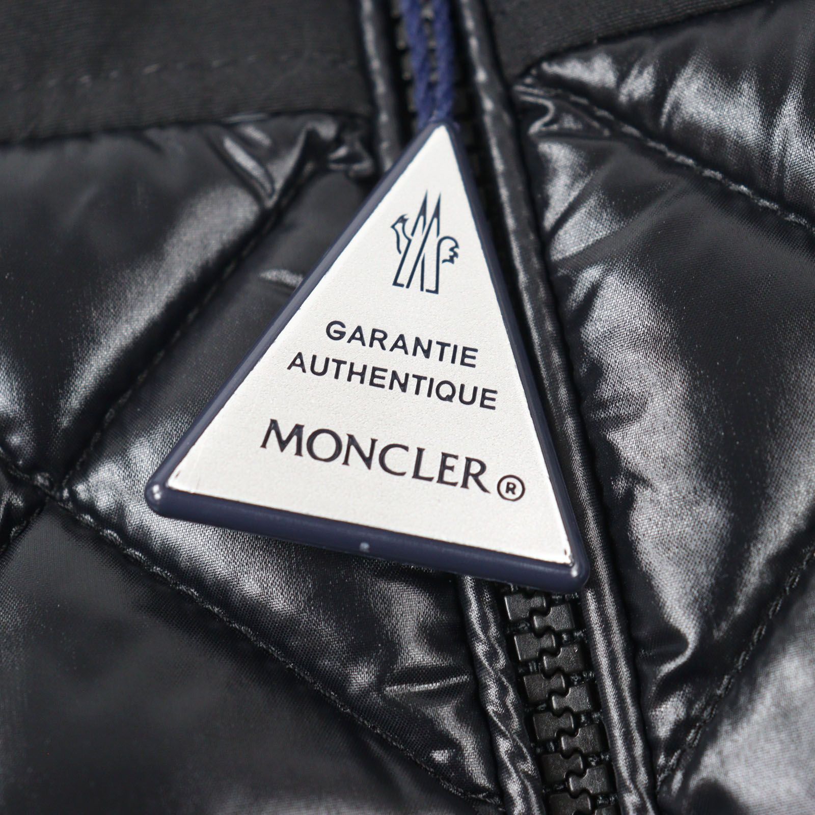 極美品！正規品！MONCLER　RUTILICUS　トレンチコート　ワッペンロゴ JPタグ 2021年 モンクレール MONCLER COLONSAY 白ワッペン ロゴ