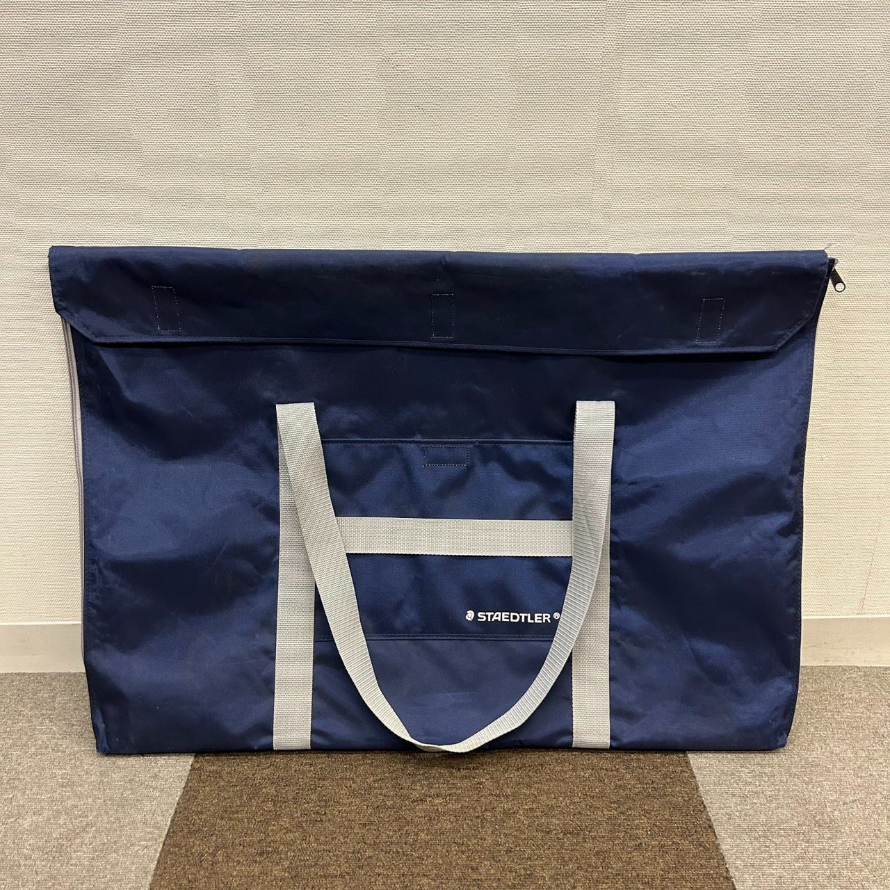 ステッドラー マルスライナー