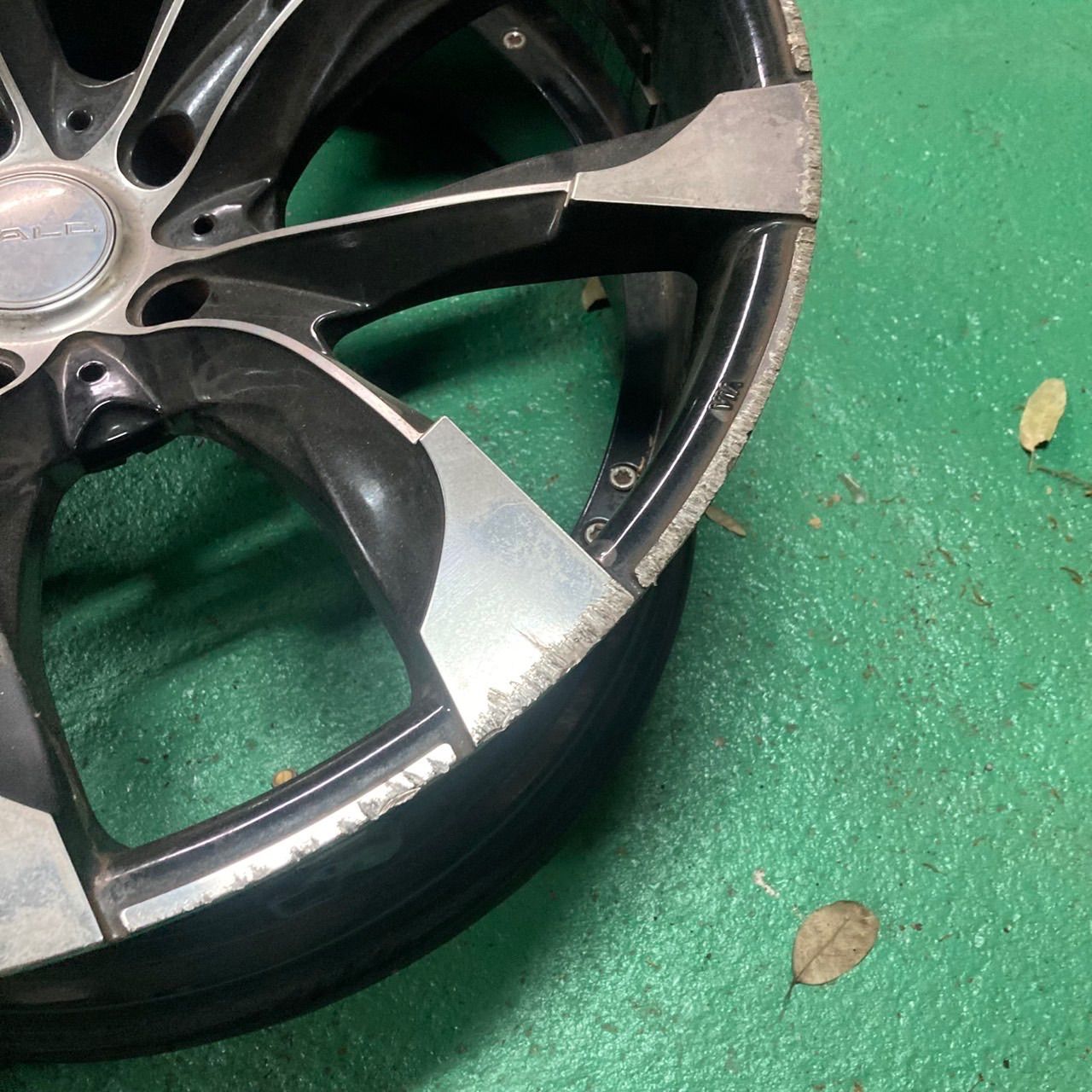 ランクル WALD ジャレット J11-C 24インチ 10.5j -5 PCD150 ランクル200 補修ベースに FFCRYSTALESIA_COM