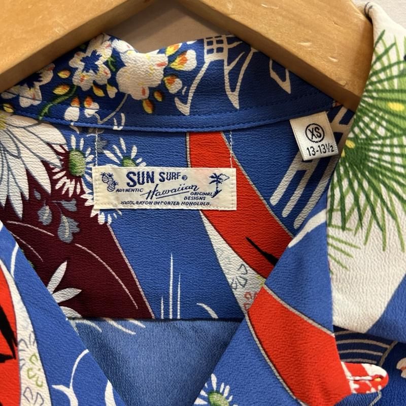 SUN SURF サンサーフ シャツ、ブラウス 半袖 RAYON S/S 