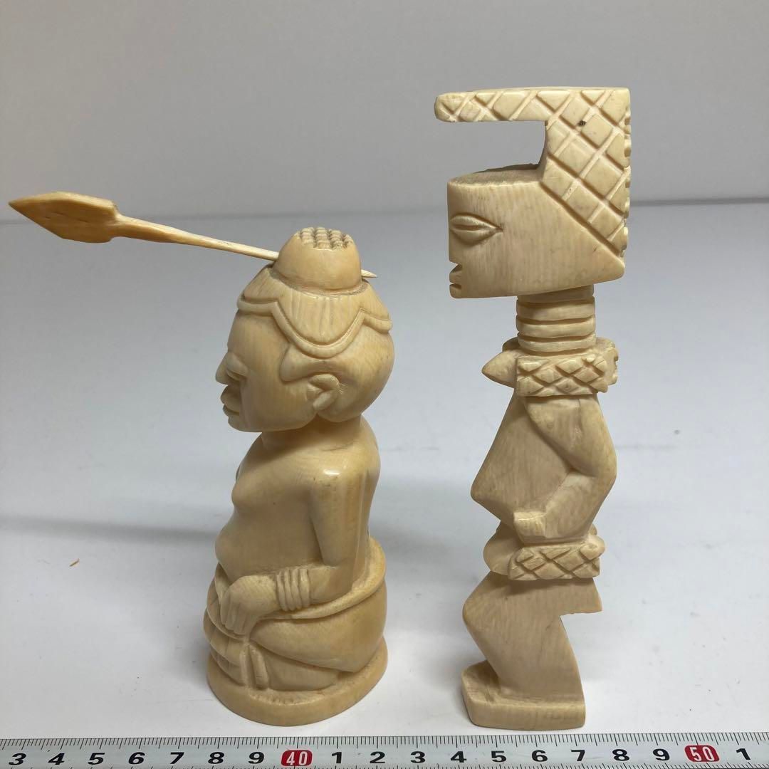 上 人物 2点 置物 タエトサ 320 g 東な6 0513