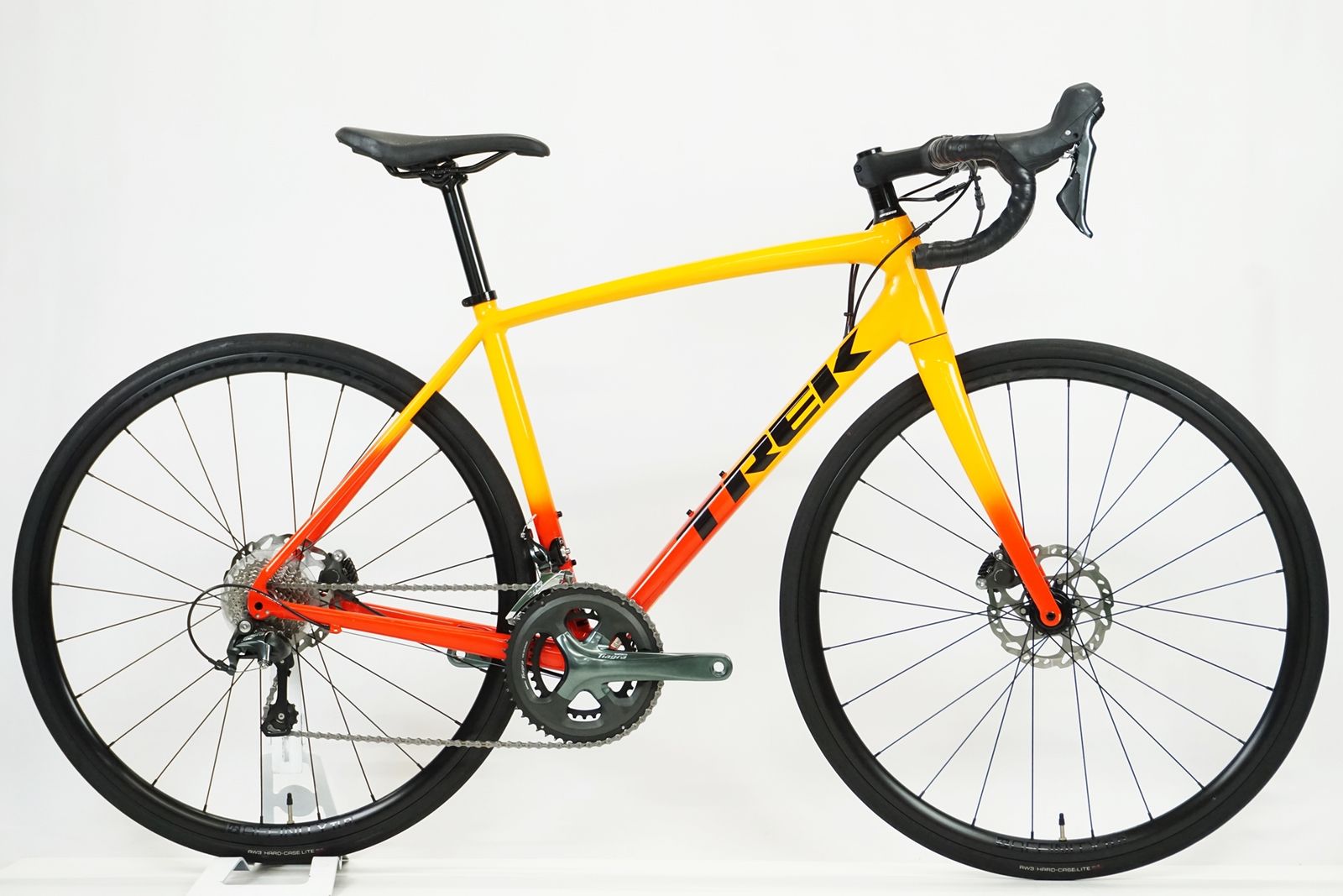 TREK EMONDA ALR4 52サイズ