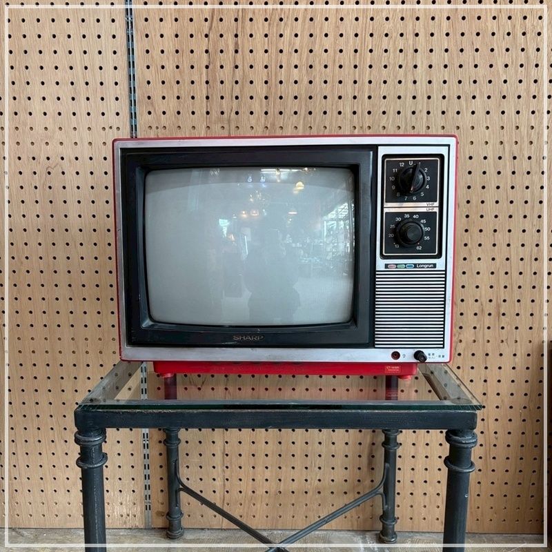 ジャンク 昭和レトロ シャープ ブラウン管テレビ 赤 SHARP CT-1416R ヴィンテージ オブジェ テレビ レッド アンティーク置物 80年製 CA0428-6