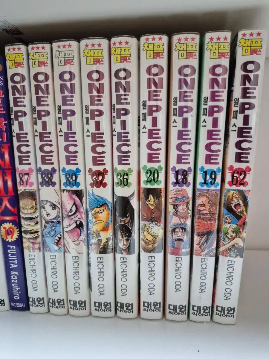 ONE PIECE 漫画シリーズ まとめ売り ONE PIECE（ワンピース） 漫画 まとめ売り - メルカリ
