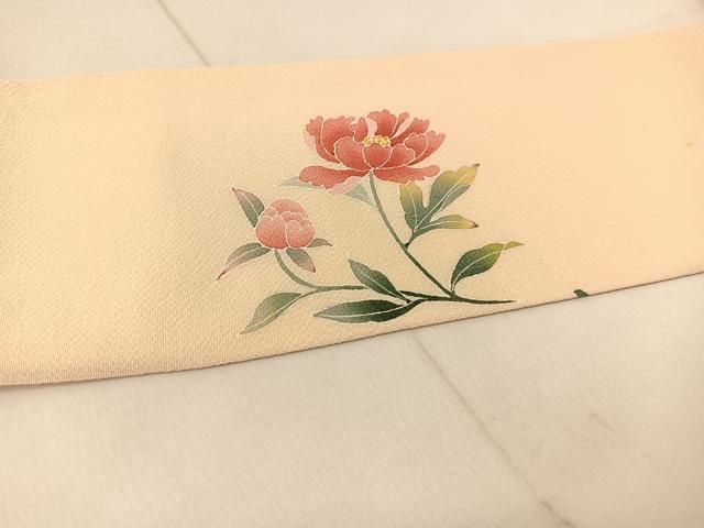 鈴乃屋扱いの九寸名古屋帯　草花文　金彩　鬼しぼ縮緬　着物a 平和屋着物○九寸名古屋帯 地紙鳳凰花文 金糸 銀通し地 鈴乃屋
