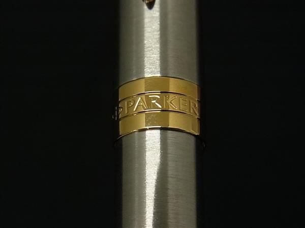 PARKER パーカー