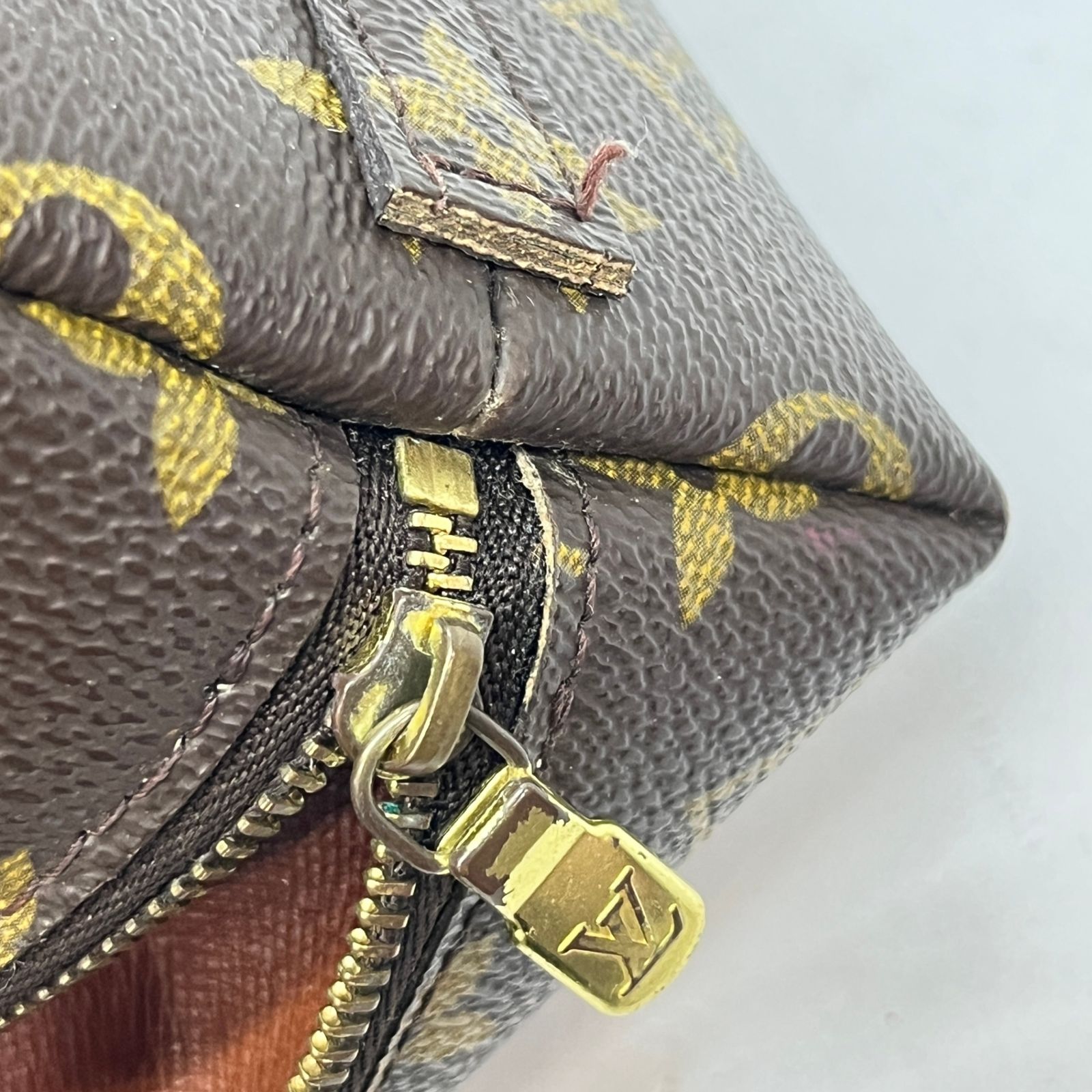 LOUIS VUITTON ルイヴィトン モノグラム トゥルース ドゥミロンド 