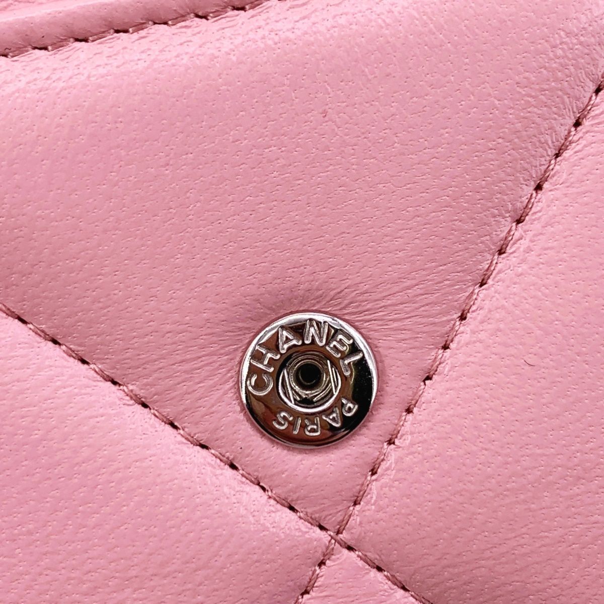 中古】 CHANEL シャネル 19 スモール フラップ ウォレット ピンク SV  