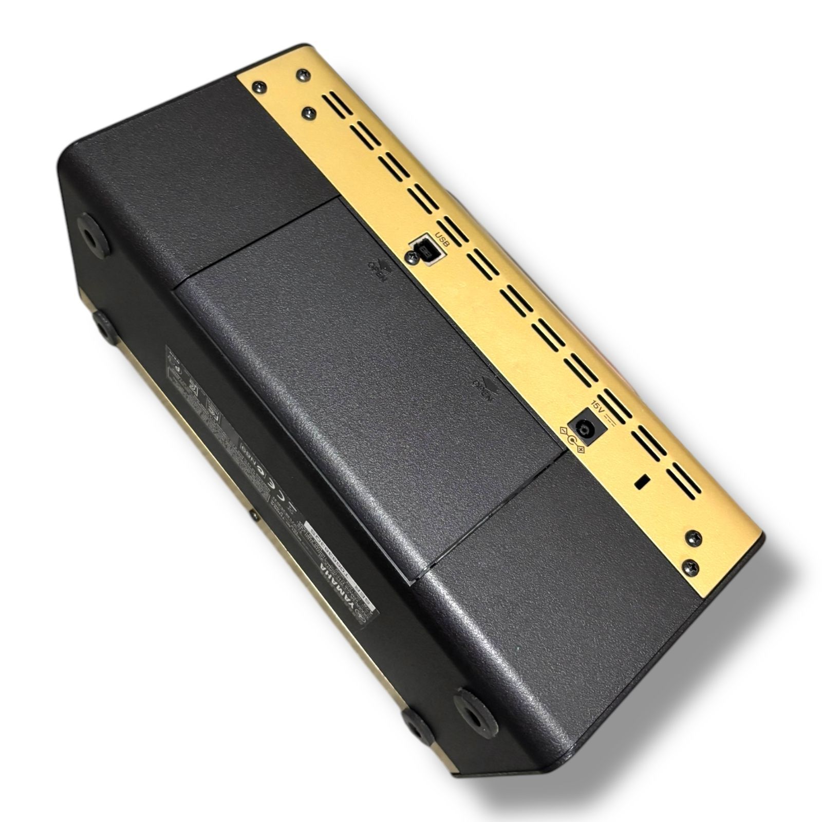 YAMAHA エレクトリックアコースティックギター用アンプ
