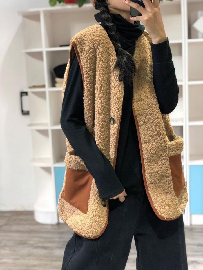 ボアベスト レディース 秋冬 ベスト ボアアウター ノースリーブ ショートベスト ジレ コート ボア もこもこ トップス 前開き ポケット付き 