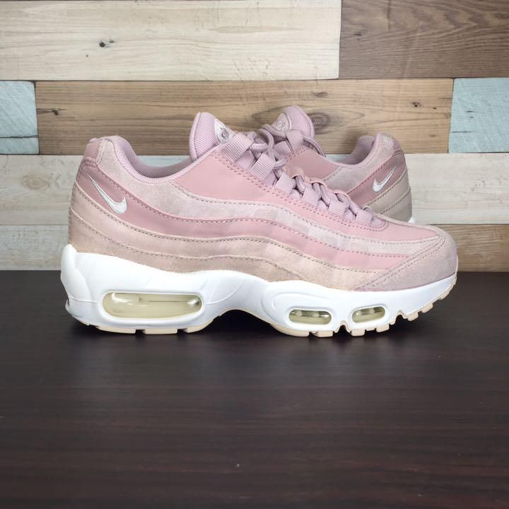 お値下げ中Nike マックスフライ（ピンク）26.5 Amazon.co.jp: [ナイキ] AIR MAX 97 / PLUS AH8144-600 レーサー