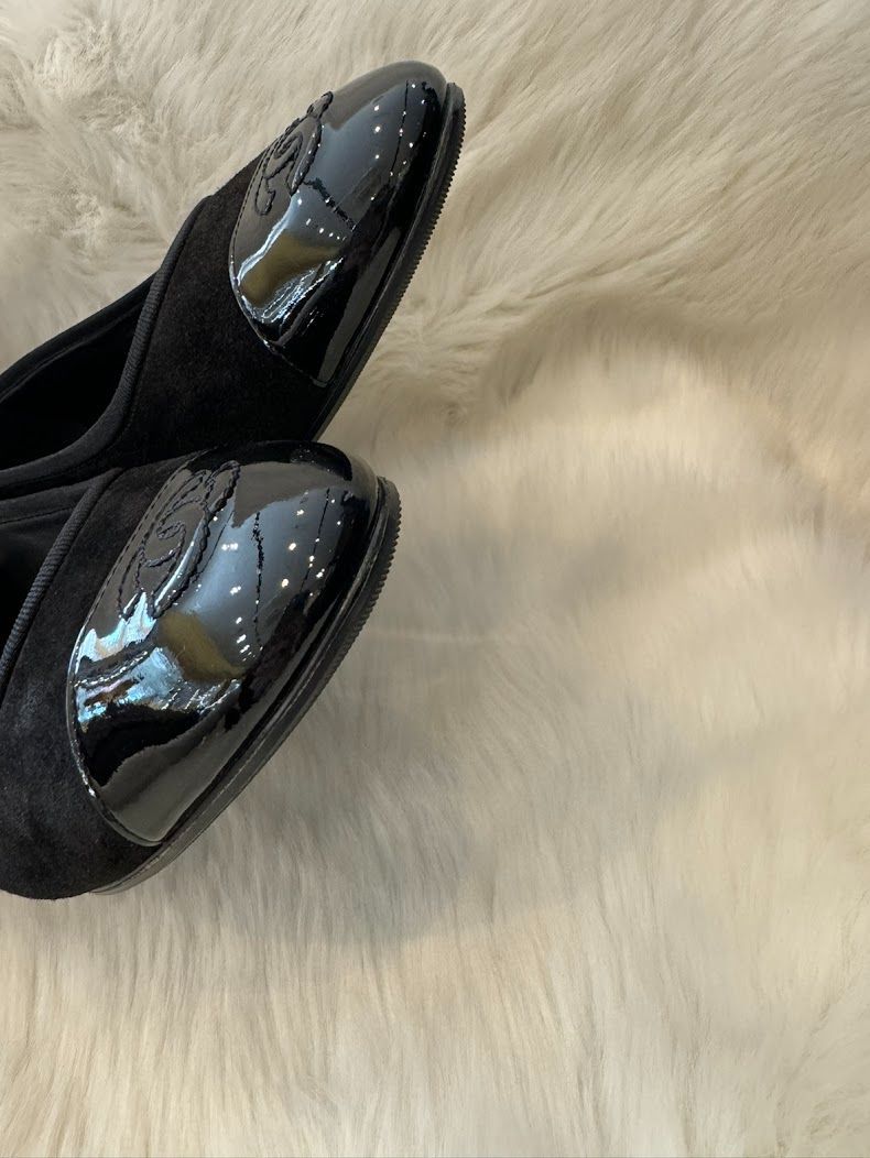 美品 レア CHANEL シャネル ココマーク スエード ローヒール