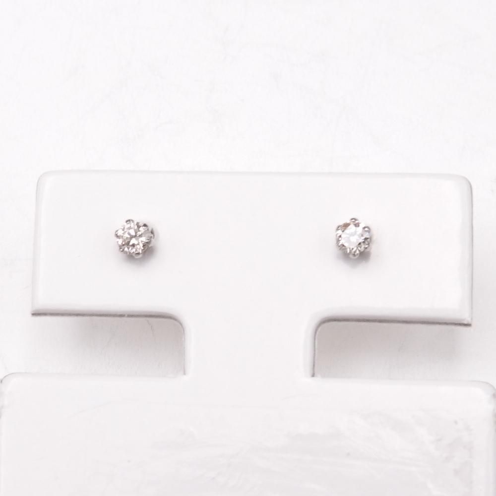 美品 Pt900 ダイヤモンド D0.05ct×0.05ct スタッド ピアス - メルカリ