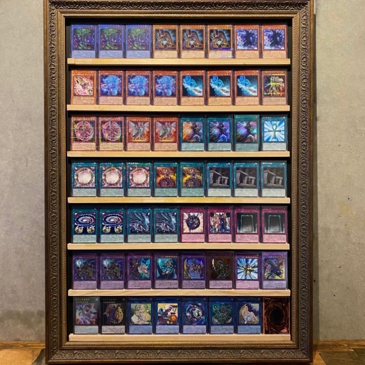 遊戯王　ブラックマジシャン　デッキ　本格構築　　スリーブ付き Amazon.co.jp: 遊戯王 ブラック・マジシャンデッキ 本格構築