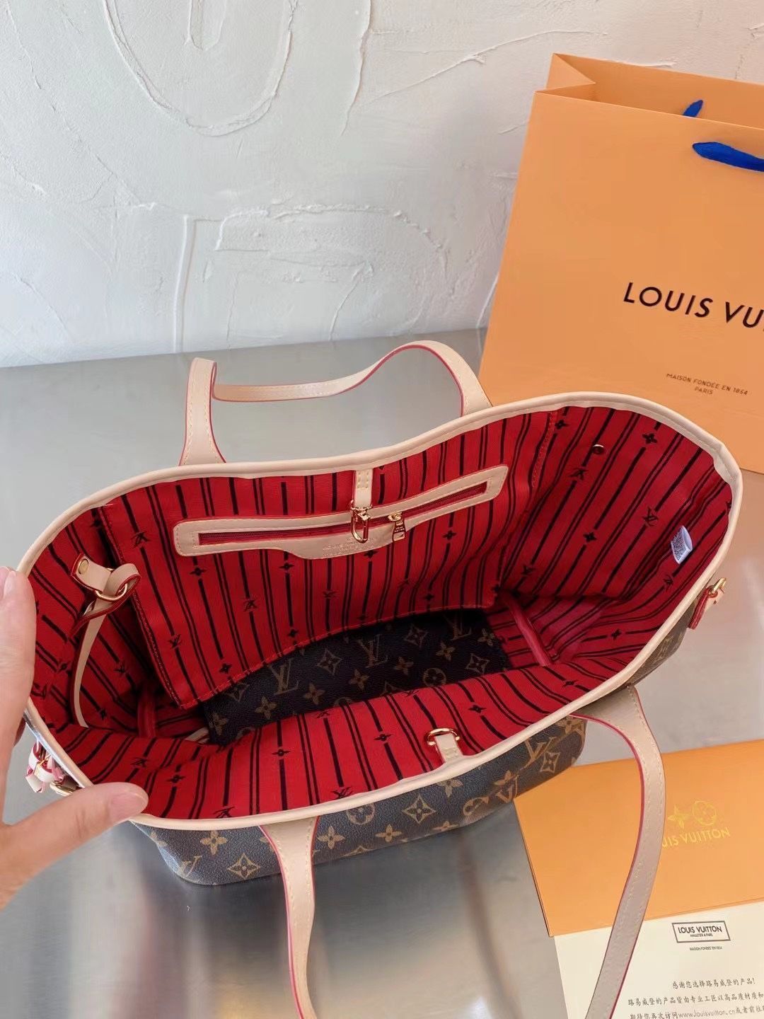 LV★ルイヴィトン  バンドル ショルダーバッグ LOUIS VUITTON ルイヴィトン ショルダーバッグ ポパンクールロン
