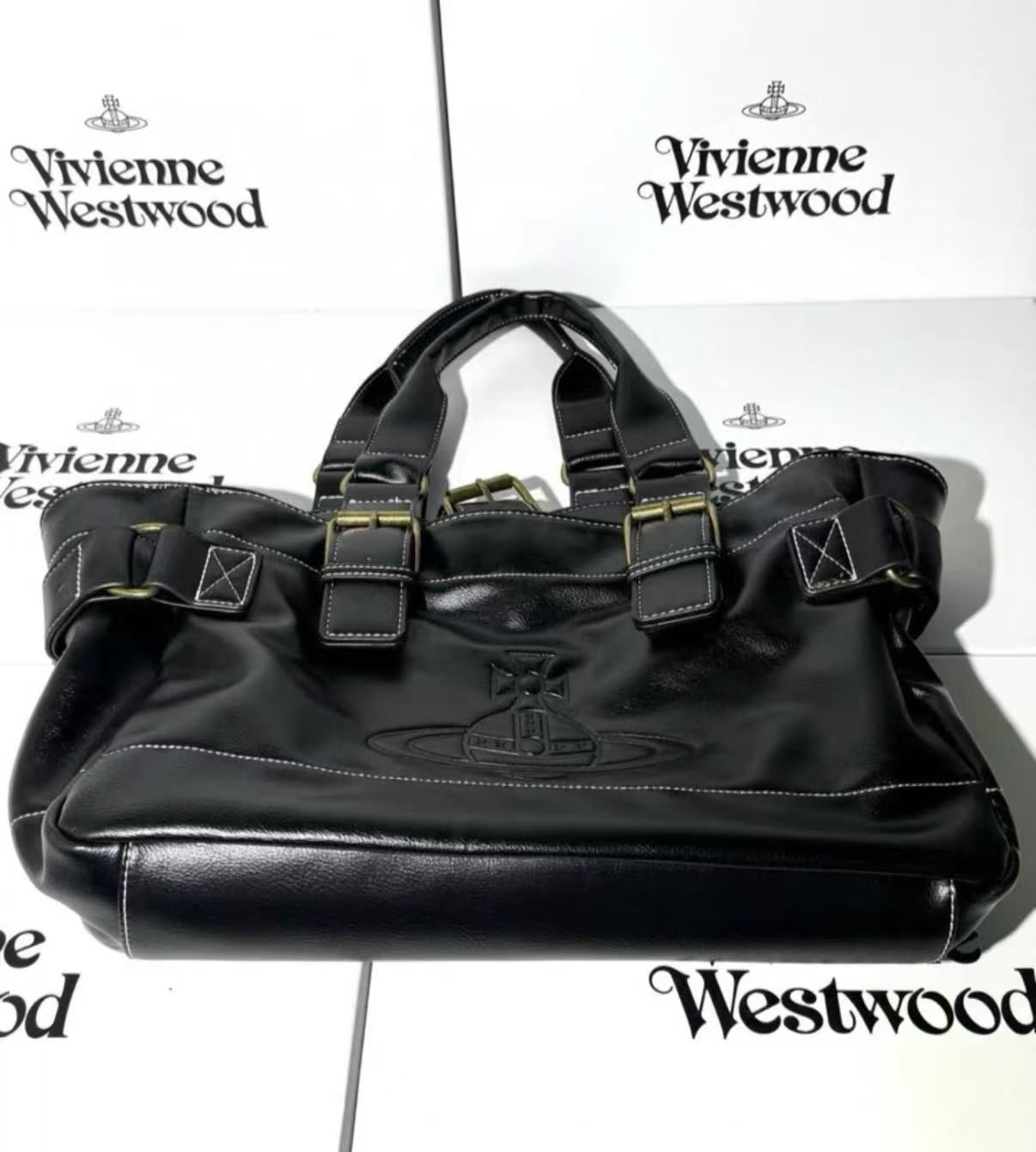 Vivienne Westwood ブラック レザー ハンドバッグ 中古・古着通販】Vivienne Westwood (ヴィヴィアンウエスト