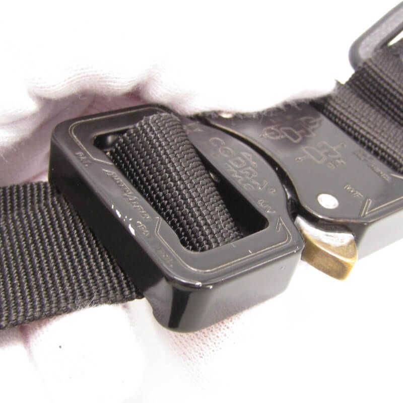 ナイロン ブラック