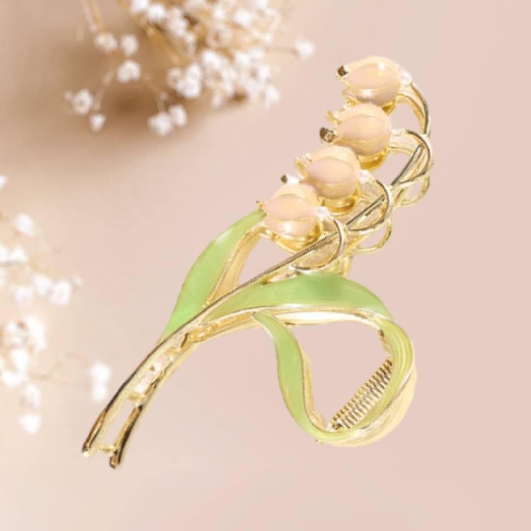 ꫛꫀꪝ【ワッペン風すずらん】ベビーヘアクリップ　キッズヘアクリップ　スズラン ꫛꫀꪝ【ワッペン風すずらん】ベビーヘアクリップ キッズヘアクリップ