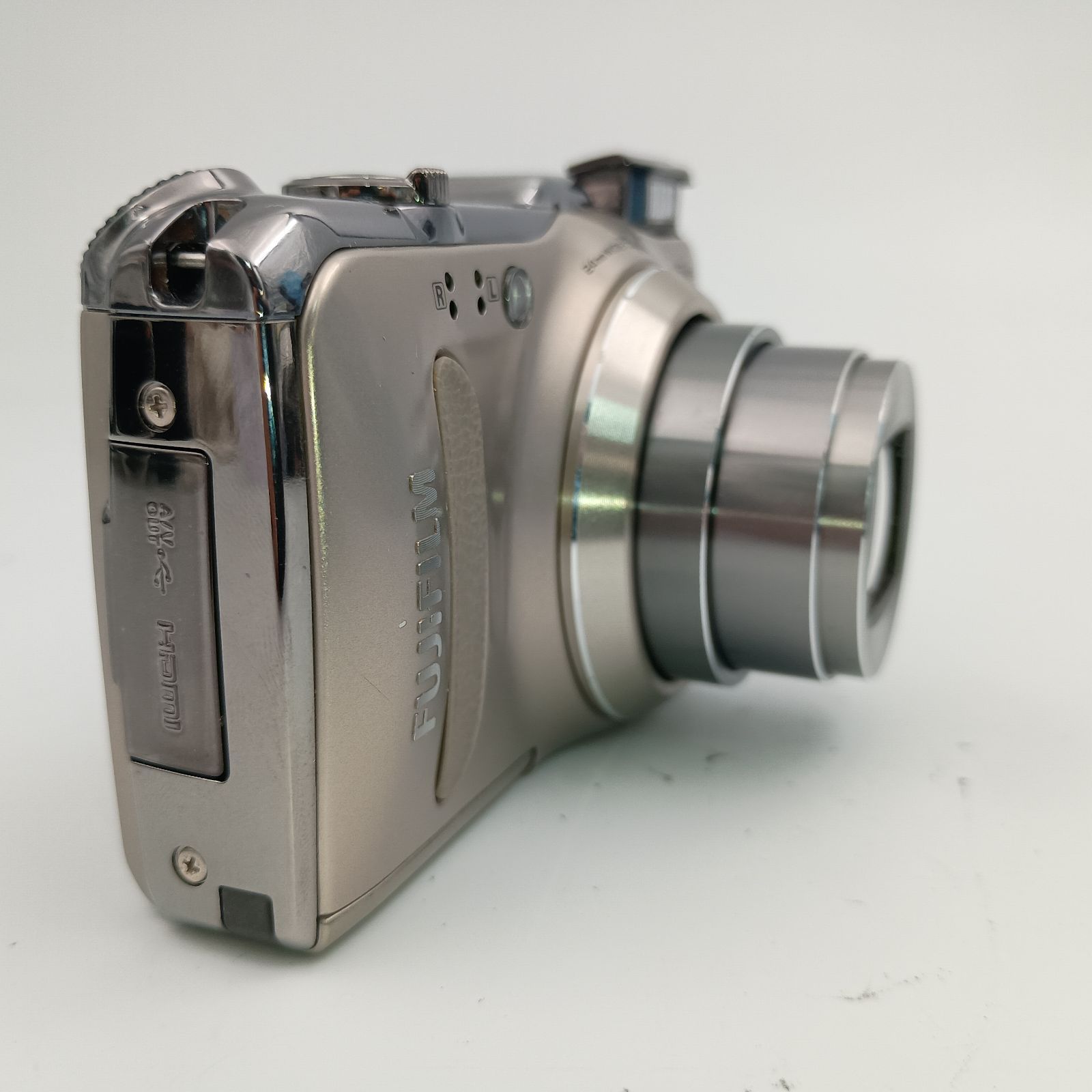 Fujifilm F550EXR コンパクトデジタルカメラ シャンパンゴールド Amazon.com : Fujifilm FinePix F550EXR - Digitalkamera