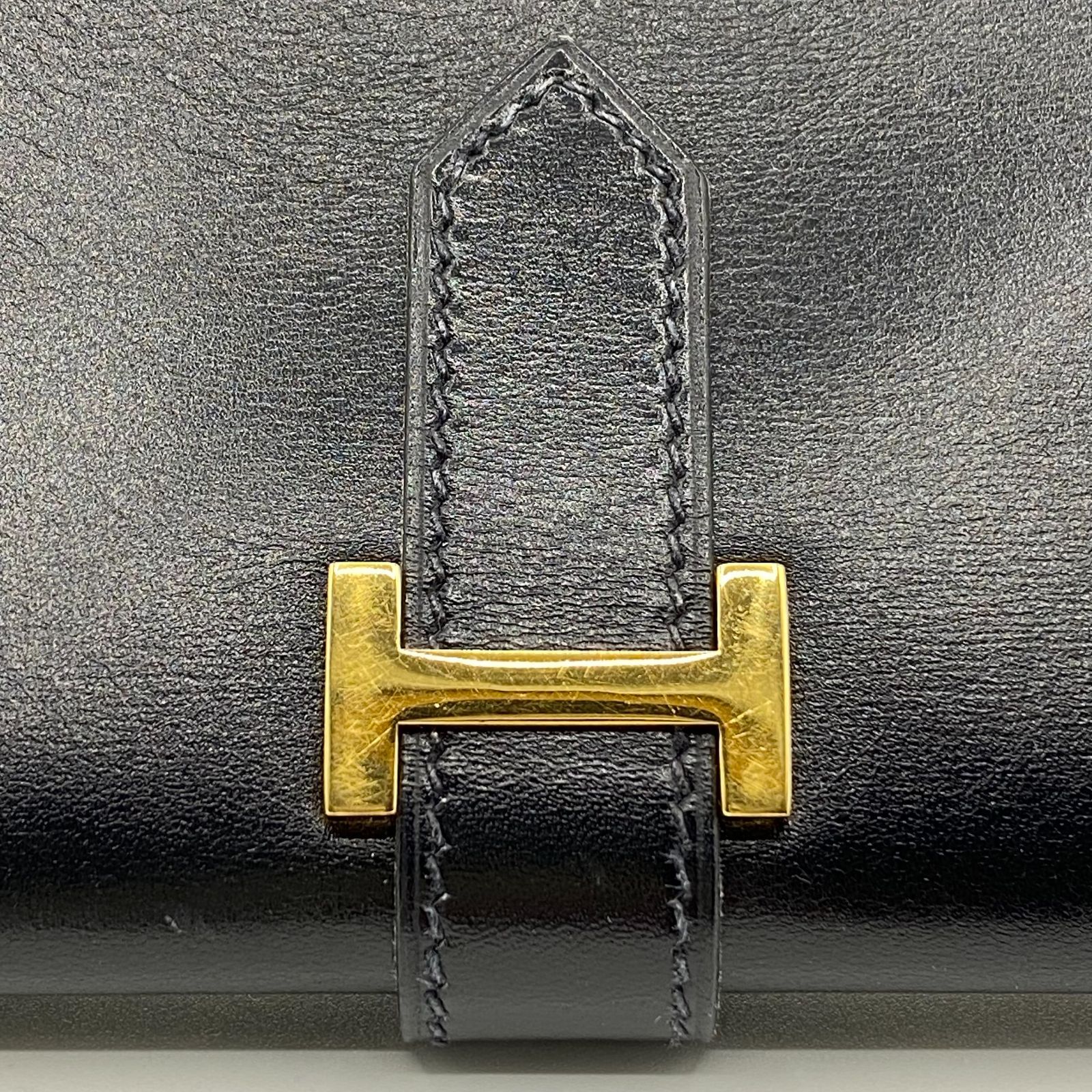 エルメス HERMES ベアン クラシック 二つ折り 長財布 ボックスカーフ ブラック ゴールド金具 刻印有◯V - メルカリ