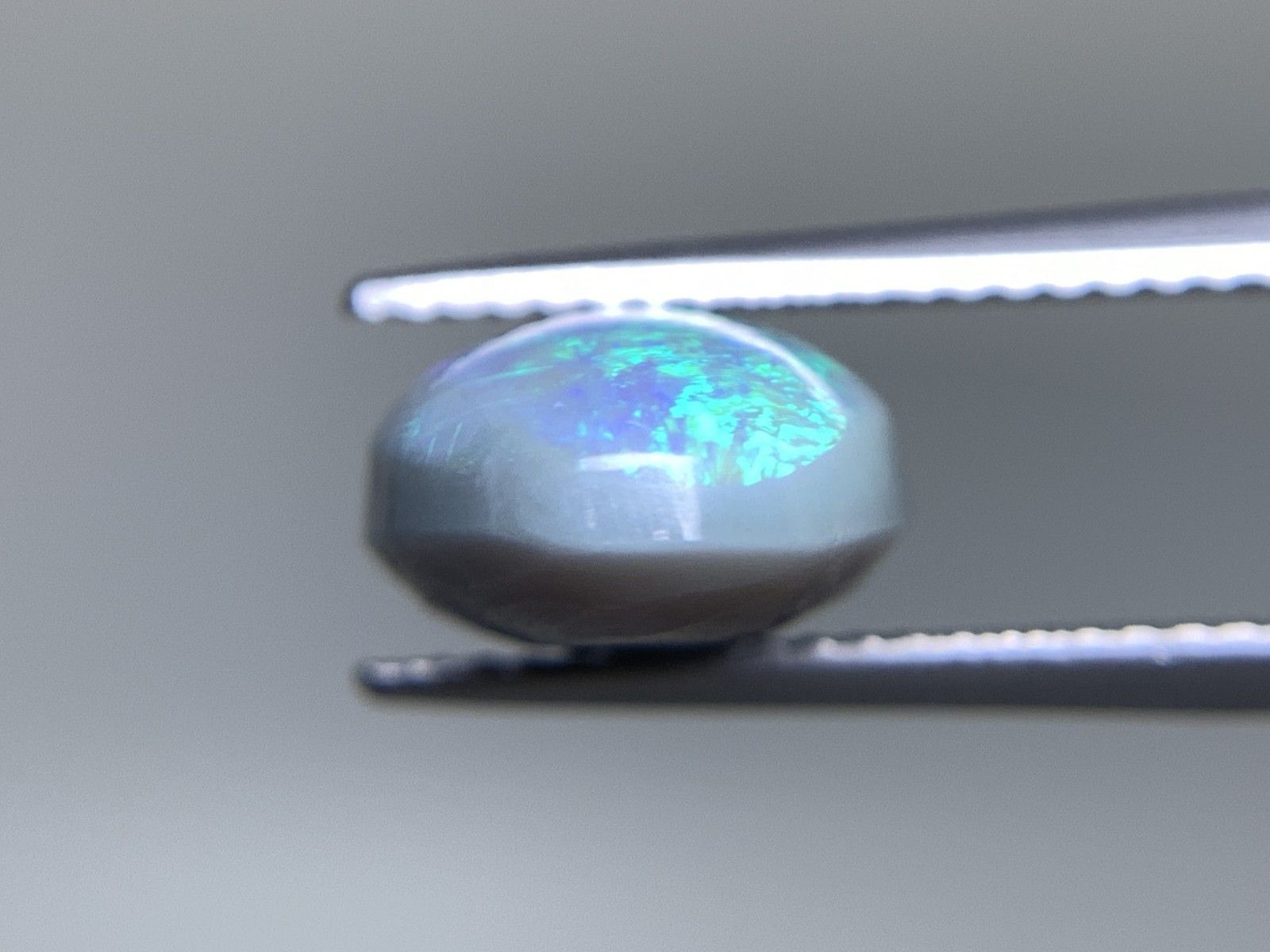 ブラックオパール 天然 6.193ct 中央宝石ソーティング付き 17.7 ブラックオパール 天然 6.193ct 中央宝石ソーティング付き 17.7