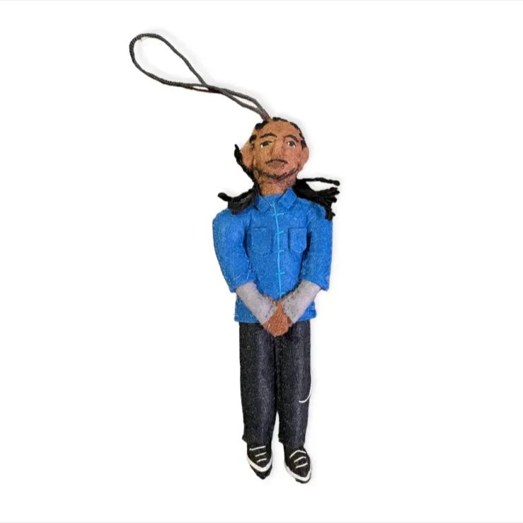 スヌープドッグ　オーナメント Amazon.com: Snoop Dogg Christmas Ornament for Adults, Gag