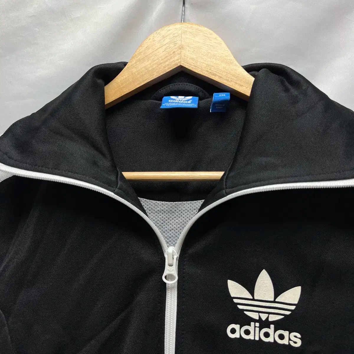 美品　adidas ヨーロッパトラックトップ トラックジャケット ブラック　95 アディダス オリジナルス adidas Originals Europa Track Top
