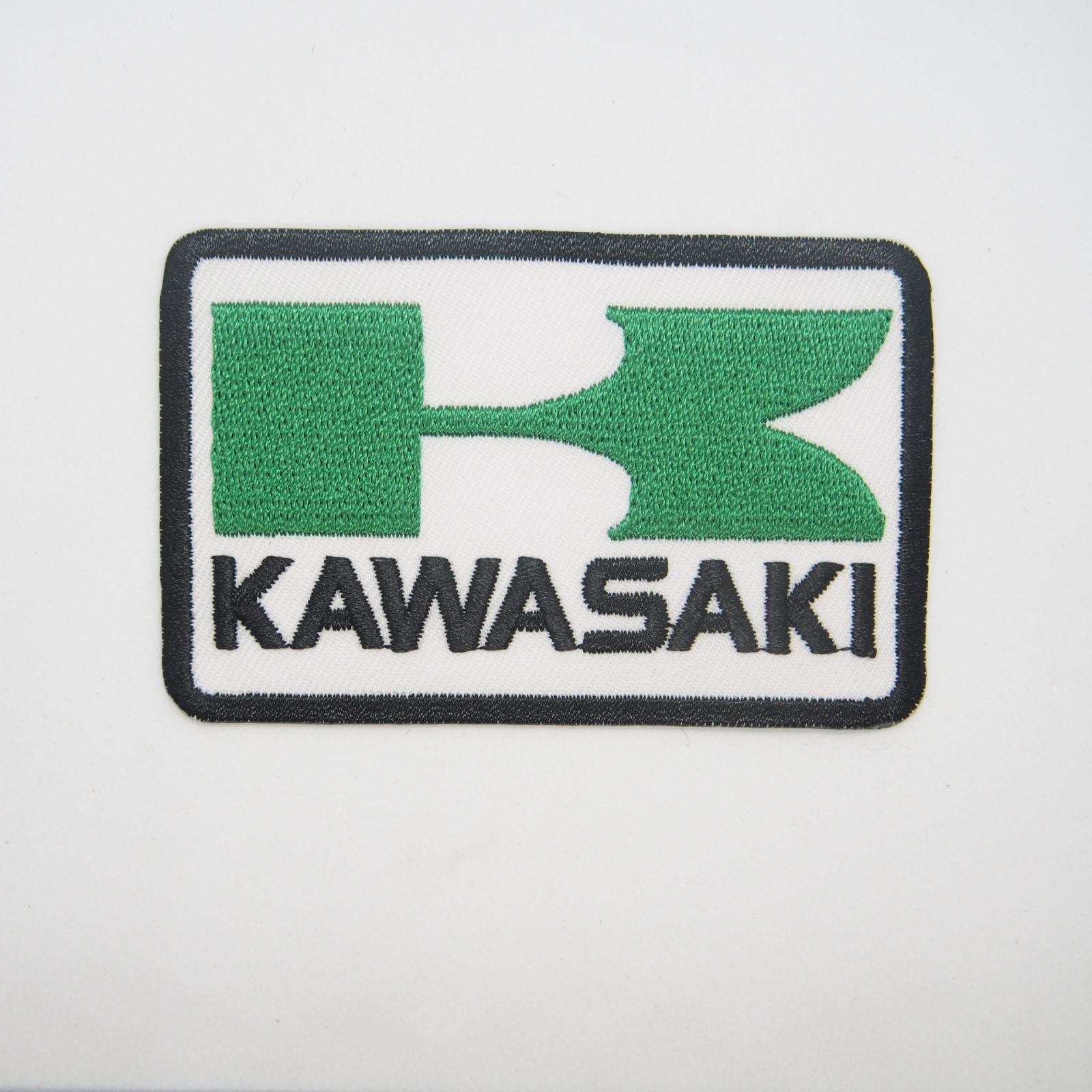 L⑳ Kawasaki ロゴ アイロンワッペン 白 ワッペン カワサキ