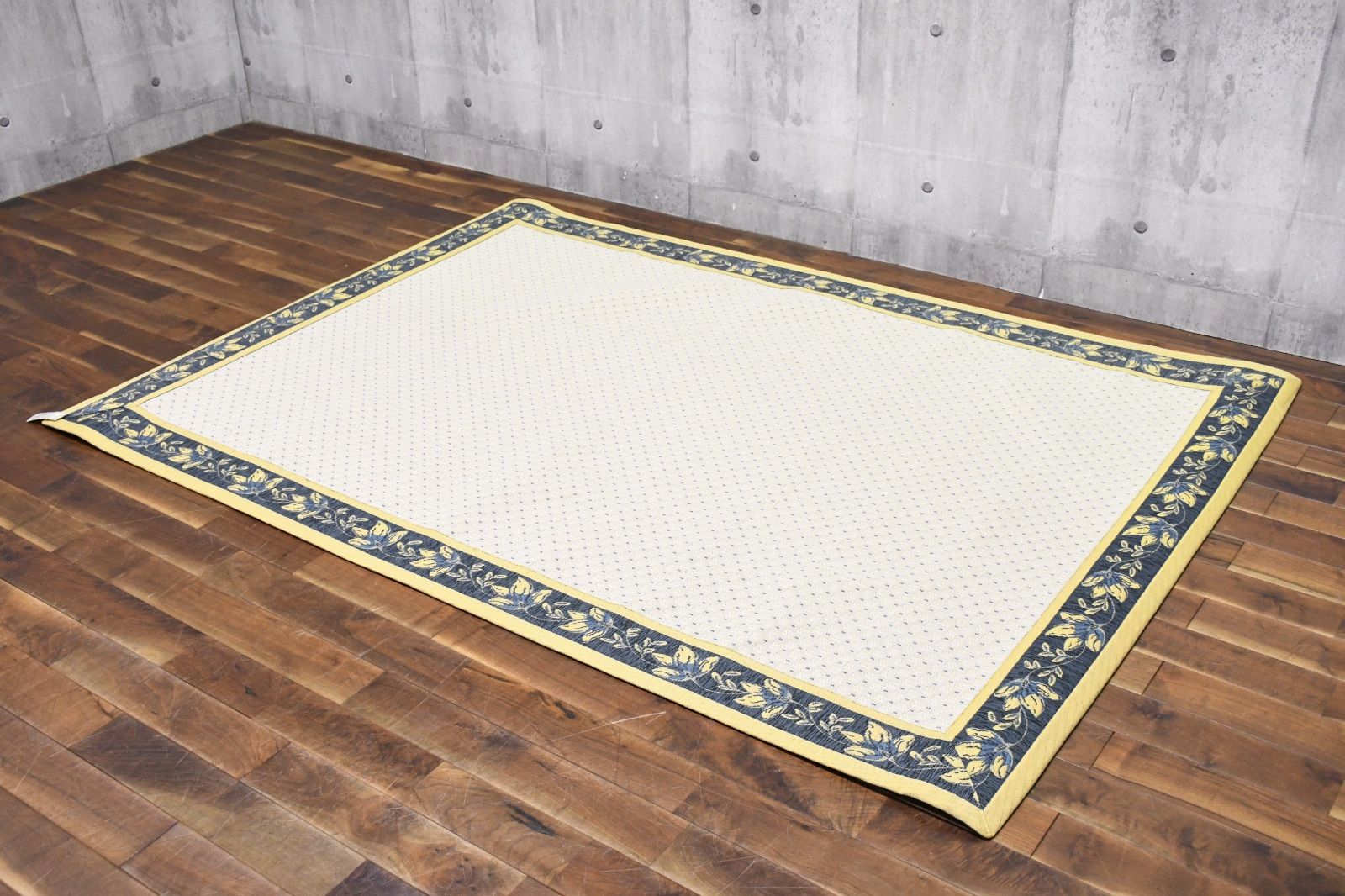 EJKI61 高島屋 ♥保管品 ベルギー製 ラグ 140×200cm VIVACE ビバーチェ 絨毯 カーペット