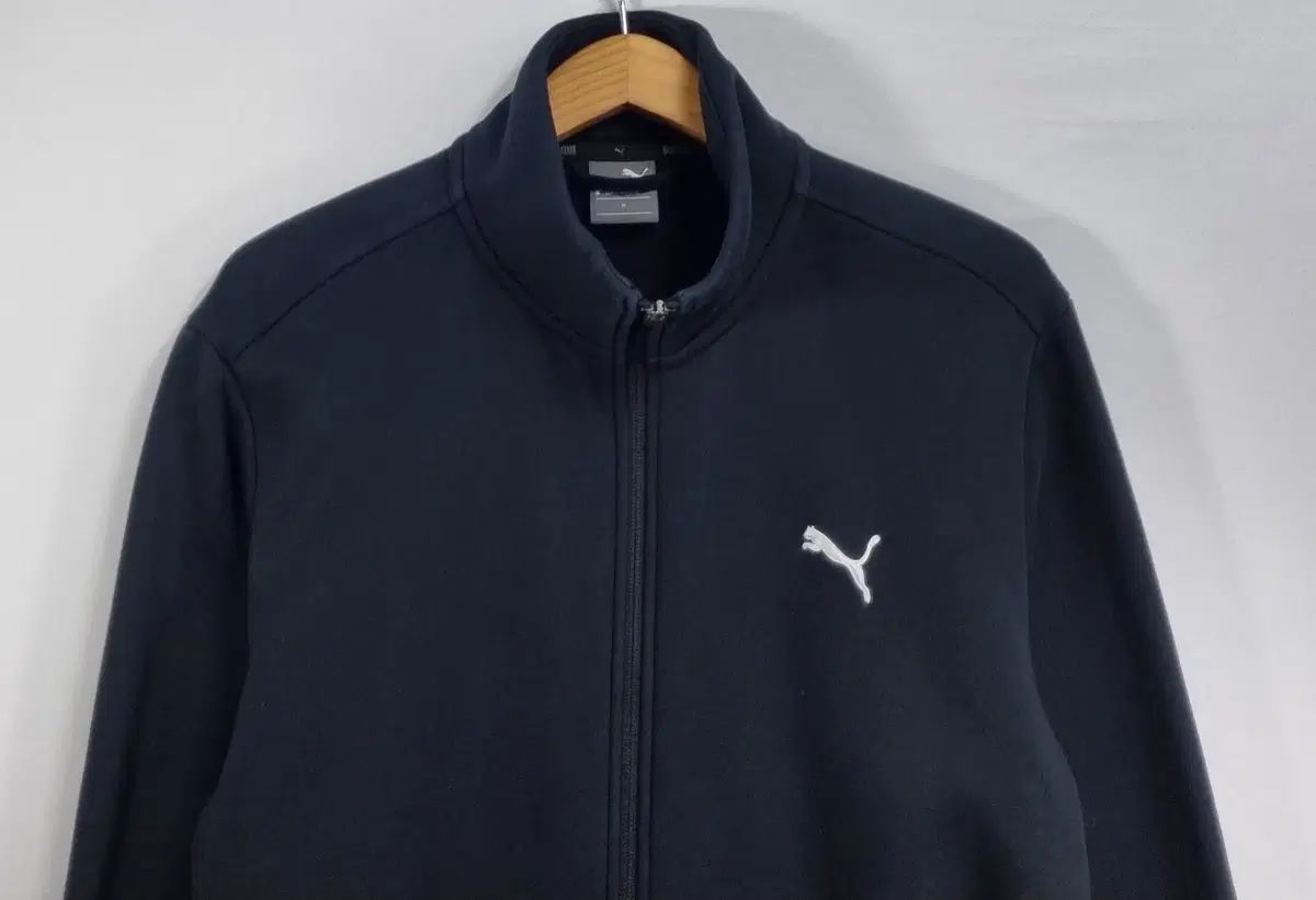 M （ 95 ） PUMA(プーマ) 黒 コットン 裏起毛 ジャージ トレーナー トラックトップス