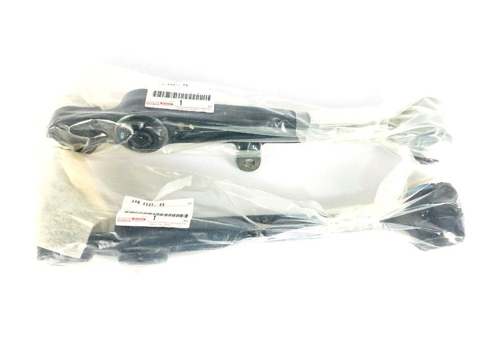 新品 トヨタ純正 80 スープラ リア サスペンションアーム リヤ 左右  