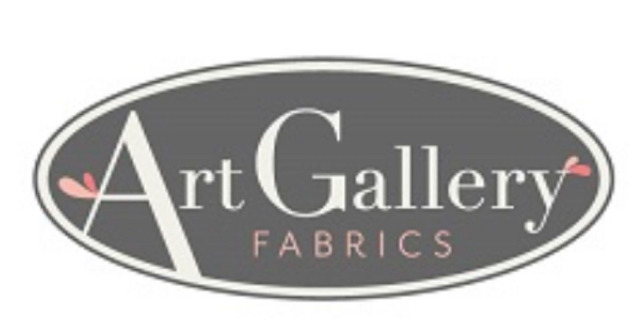 キュートな大小の象が抜群の空間を演出。ワンポイントカラー素敵な空間  