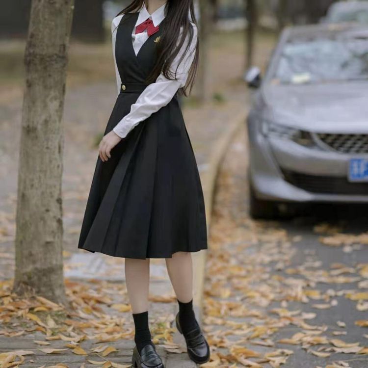 セーラー服 jK制服 学生制服 女子高校生 女の子 レディース 4点セット ジャケット 長袖シャツ ワンピース リボン 長袖 コスプレ 制服コスプレ 女子制服 正統派 本格 三本 文化祭 学?歳 卒業式 歓送迎会 可愛い yunrui20 WWW_WOWDIGSITE_COM