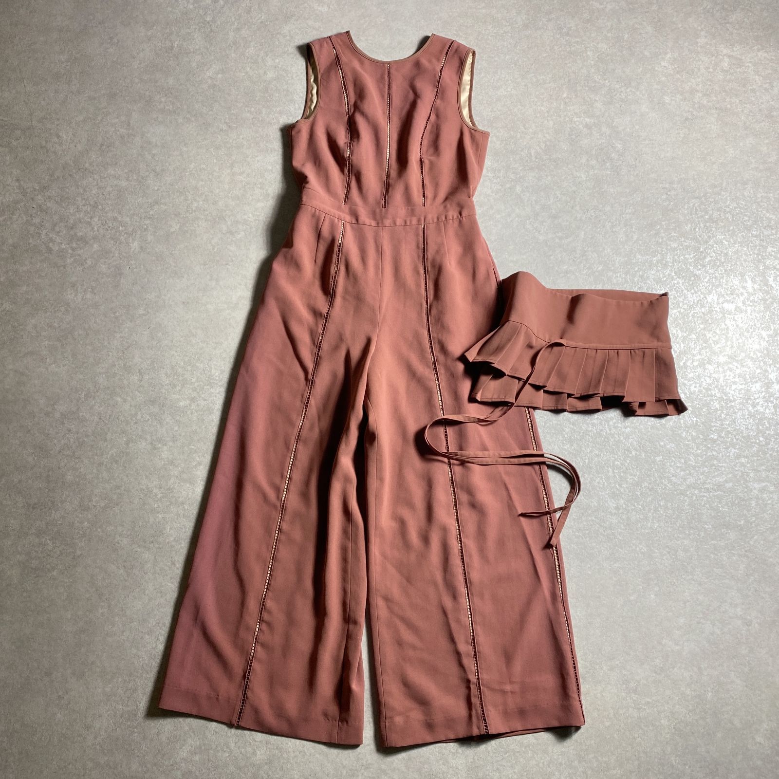 ★定価21,340円/AMERI アメリ/プリーツワイドベルト ロンパース オールインワン ジャンプスーツ /PLEATS WIDE BELT  ROMPERS/アメリヴィンテージ