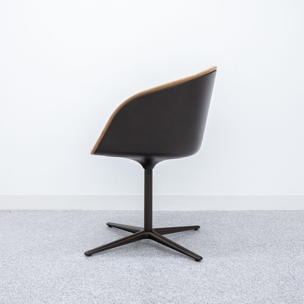 KYO Chair