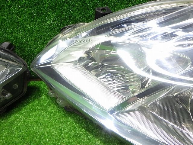 30系 プリウス ヘッドライト 左右 ハロゲン ZVW30 前期 工場 47-29 ホ