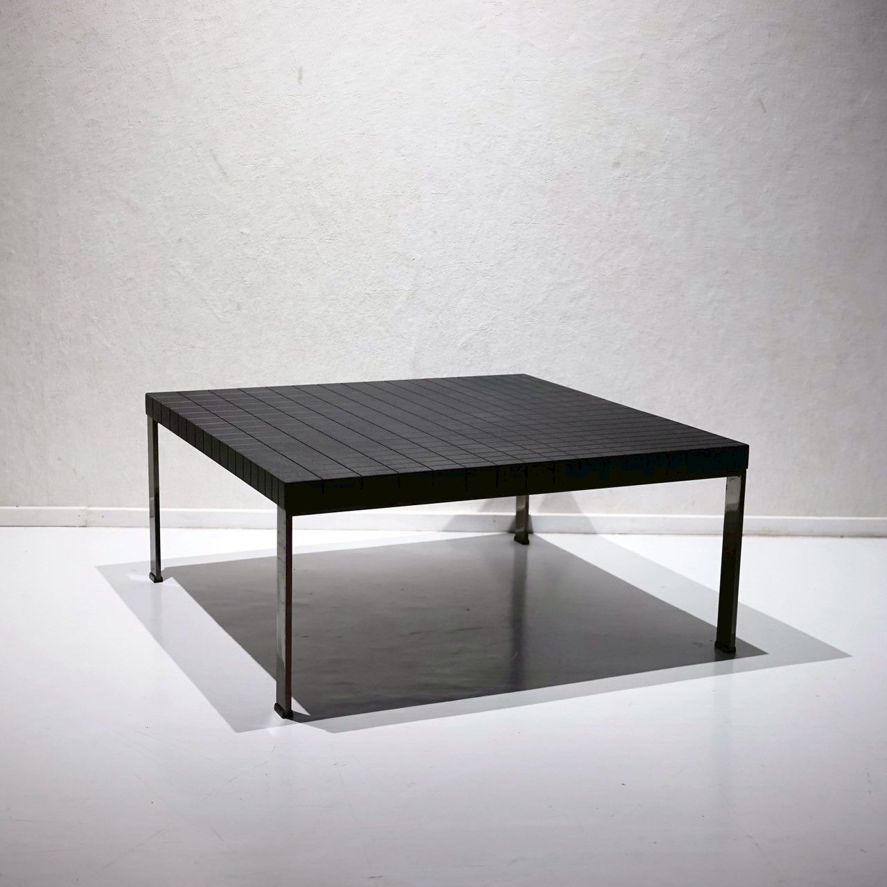 コーヒーテーブル