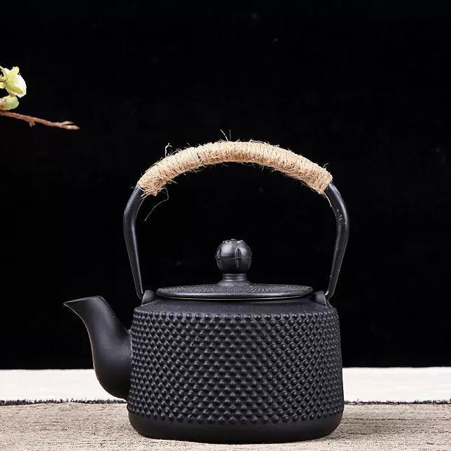 大人気 900ml 鋳鉄急須 鋳鉄ティーポット クラシカル鉄急須 鉄瓶南部鉄器 大人気 900ml 鋳鉄急須 鋳鉄ティーポット クラシカル鉄急須 鉄瓶