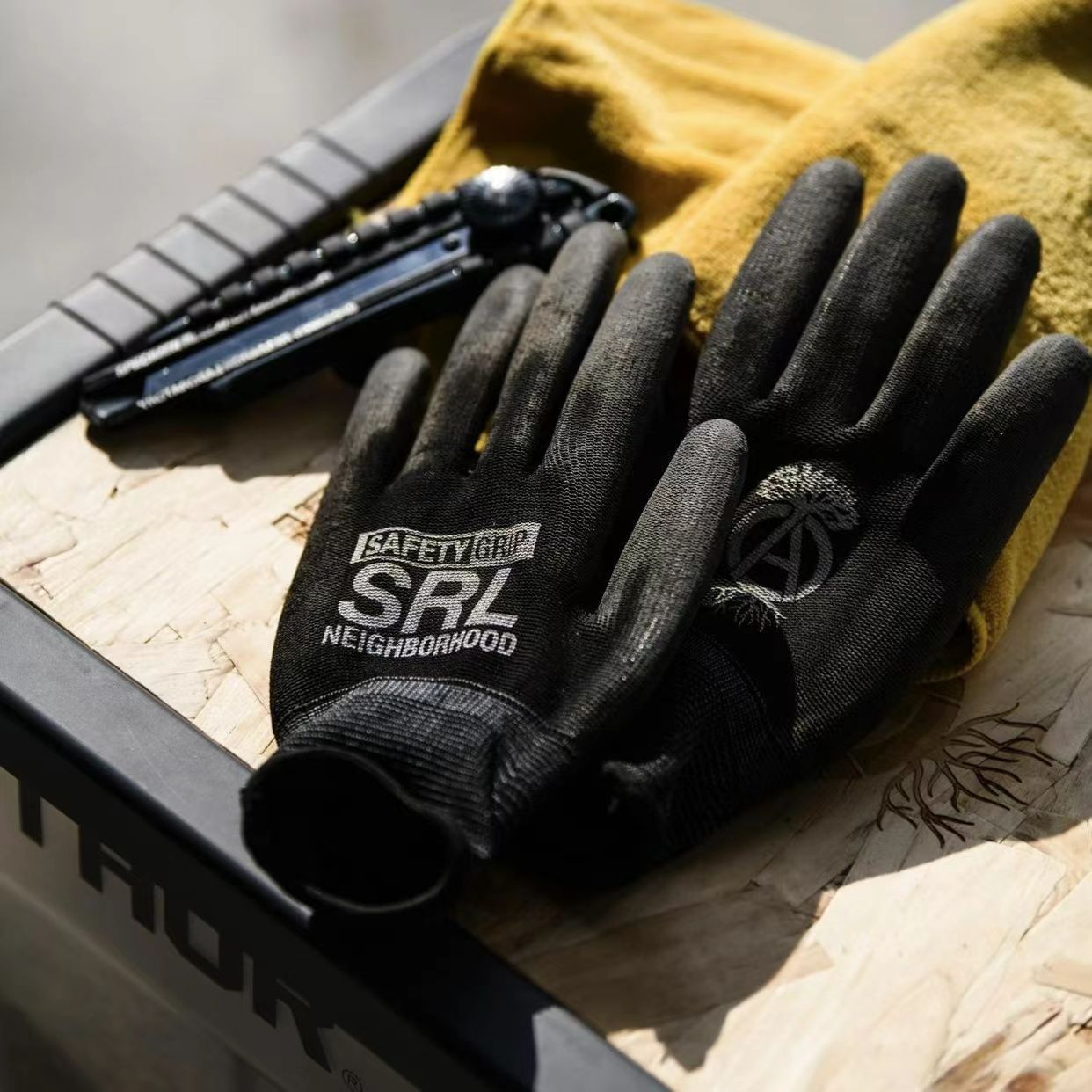 neighborhood SRL / E-GLOVE SET グローブ