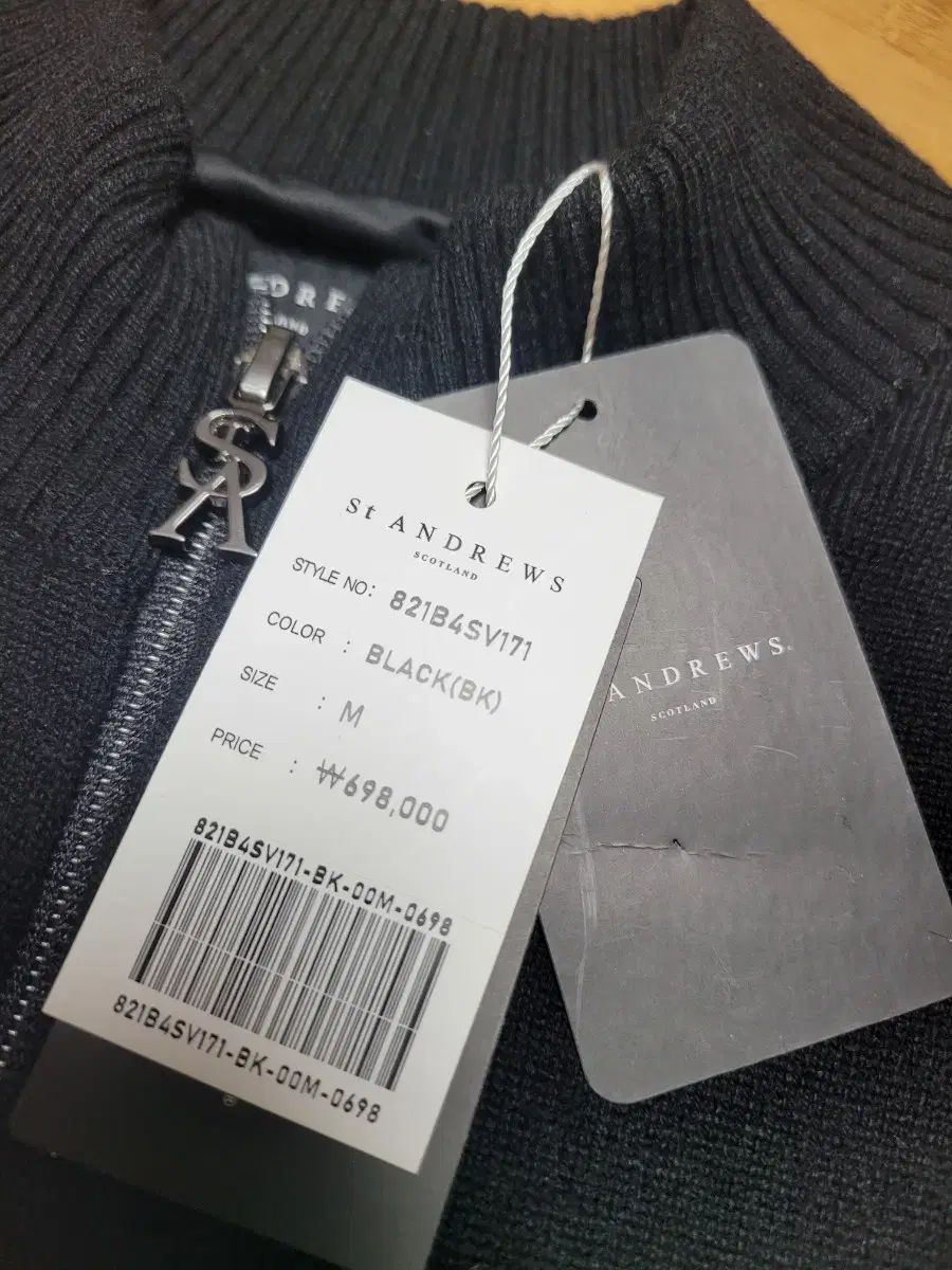 多彩な品揃え。 St ANDREWS セント アンドリュース レディース シンボル カシミヤ ニット ジップアップ ベスト 新規