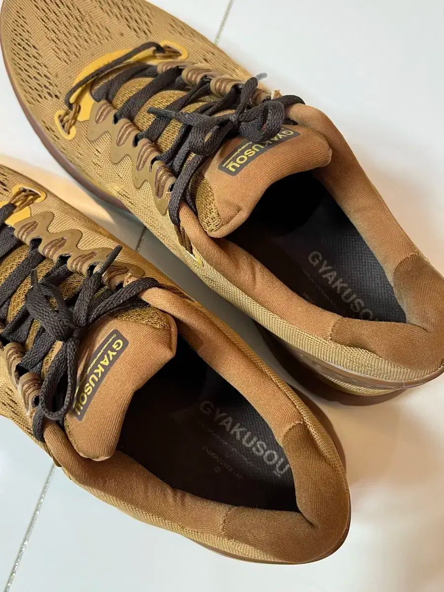 Nike Gyakusou lunarlon スニーカー トレンチコート ジャストフィット