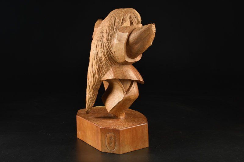 一位一刀彫 石橋